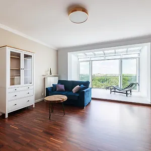  Apartament Kobielska 6 - Bezplatny Parking - Free Parking - 500m Wojskowy Instytut Medyczny - Wielki Taras Z Przepieknym Widokiem Na Park - Dla 4 Osob - Better Rentral